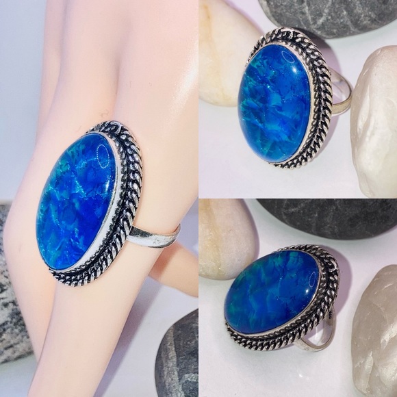 Australian Fire Opal Gemstone Chunky Handmade Ring - Picture 3 of 3